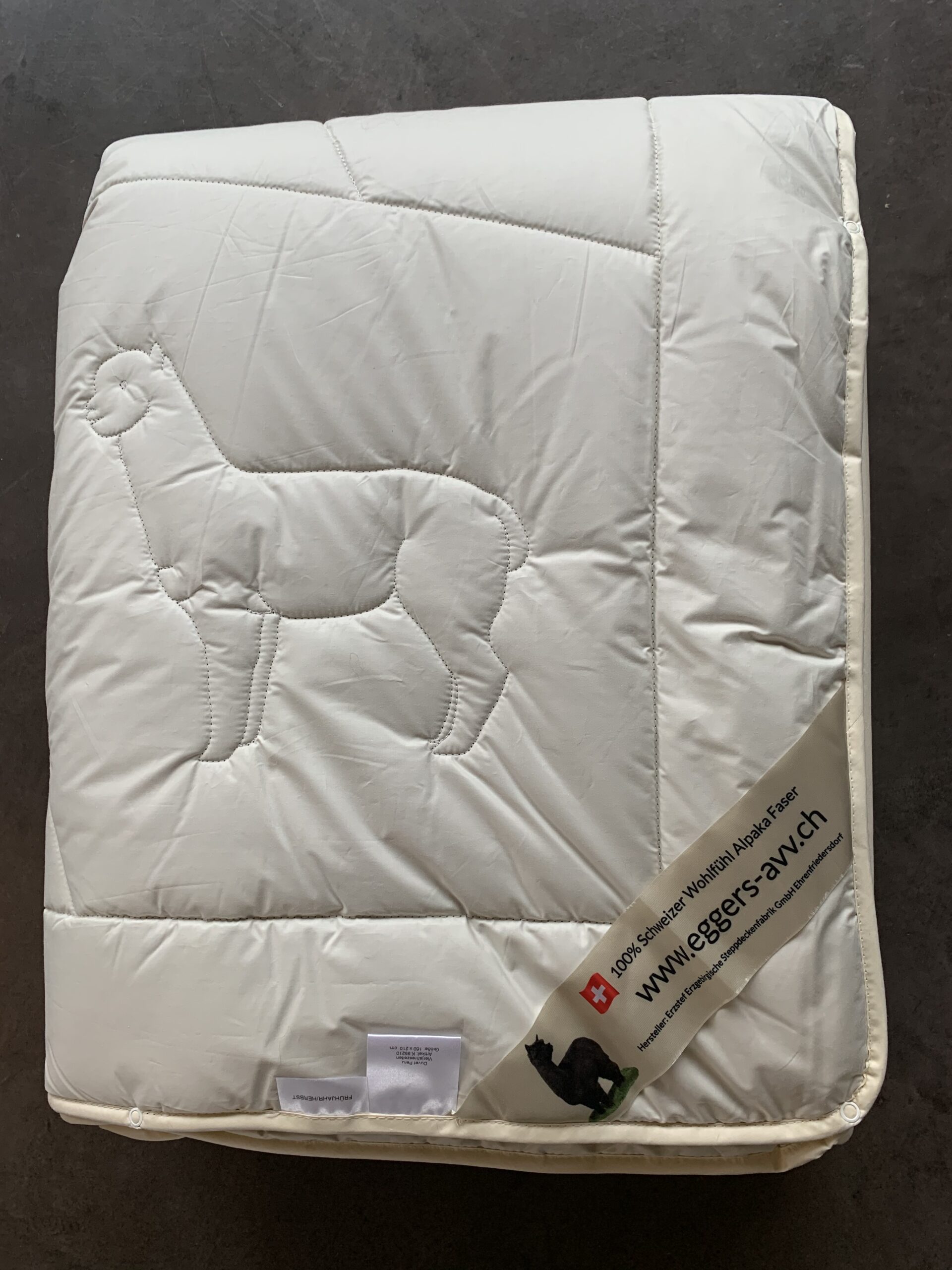 Alpaka Ganzjahres Bettdecke – Bild 2